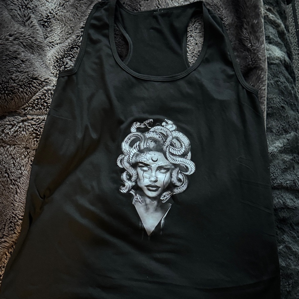 Source Unknown Black Medusa Graphic Tank Top